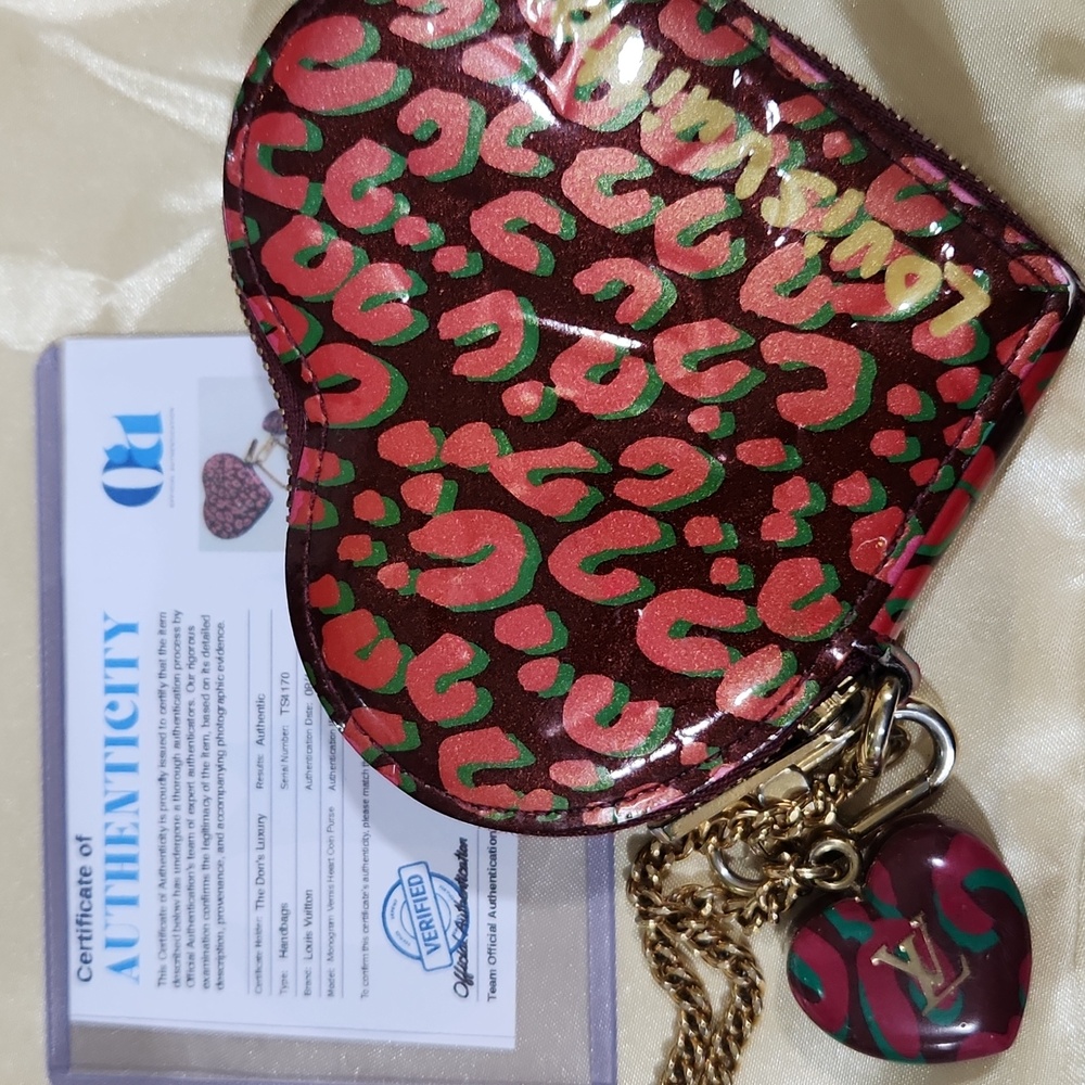 Louis Vuitton Steven Sprouse Heart Charm/Wallet With COA - Picture 7 of 7